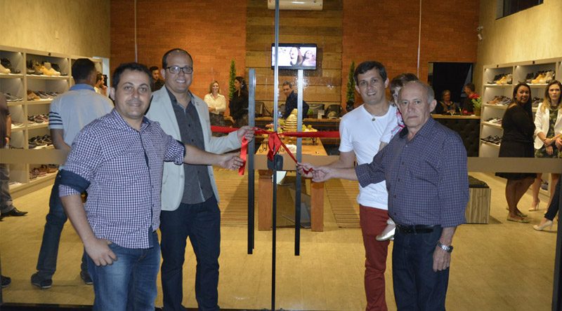 Ferricelli inaugura Outlet em Franca