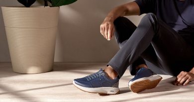 Homem usando o tênis casual Tiggo, da Ferricelli